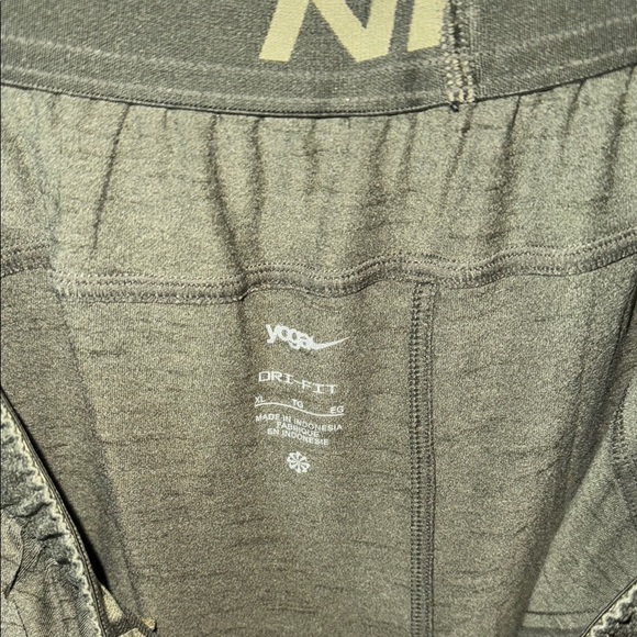 Men's Olive Green Jogger Pants - Picture 3 of 4